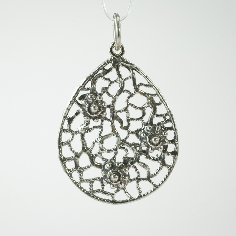 Colgante filigarna botón charro plata de ley TF-64 | 9,88 € | Joyería Flores Colgante filigarna botón charro plata de ley TF-64 | 9,88 € | Joyería Flores