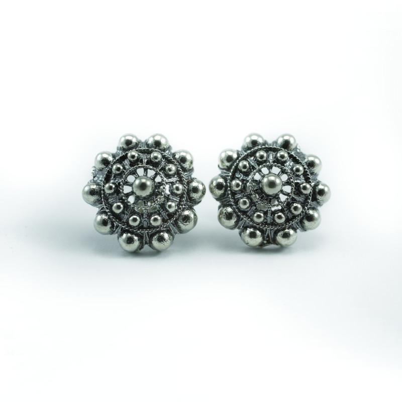 Pendientes Botón Charro en Plata de ley 008-N/P | 21,13 € | Joyería Flores Pendientes Botón Charro en Plata de ley 008-N/P | 21,13 € | Joyería Flores