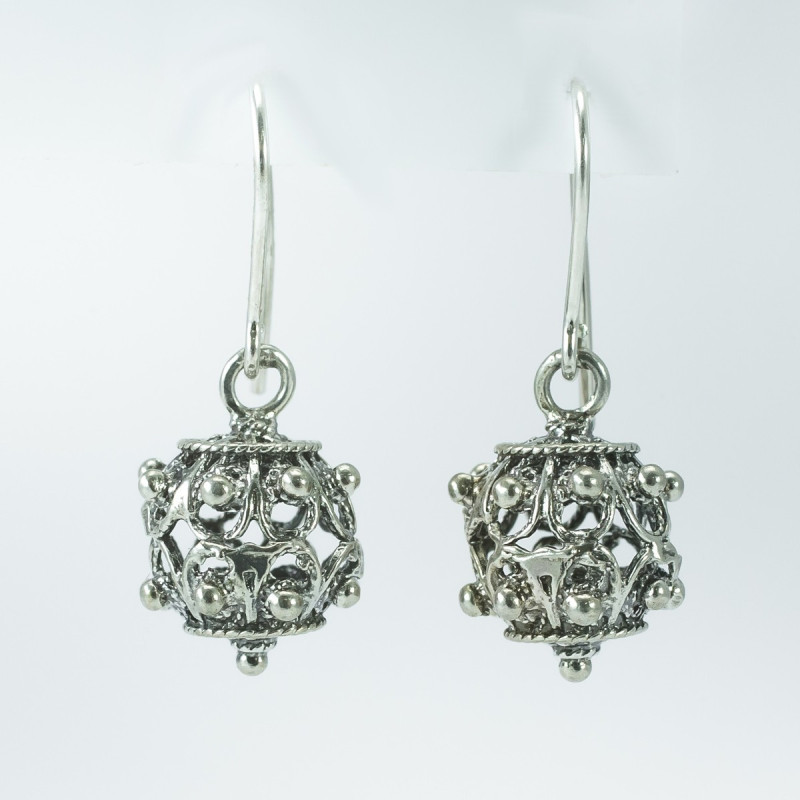 Pendientes bola Botón charro plata de ley HPB/3 | 18,13 € | Joyería Flores Pendientes bola Botón charro plata de ley HPB/3 | 18,13 € | Joyería Flores