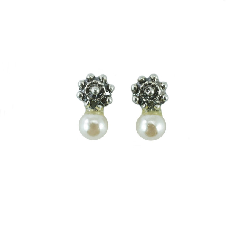 Pendientes perla botón charro plata de ley 00P | 4,87 € | Joyería Flores Pendientes perla botón charro plata de ley 00P | 4,87 € | Joyería Flores
