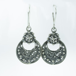 Pendientes largos botón charro plata de ley HPF96 | 16,88 € | Joyería Flores