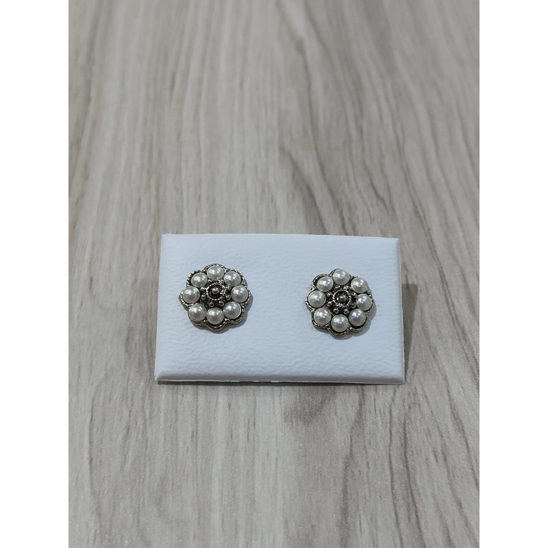 Pendientes botón charro perla plata F56-PERLA | 14,38 € | Joyería Flores Pendientes botón charro perla plata F56-PERLA | 14,38 € | Joyería Flores