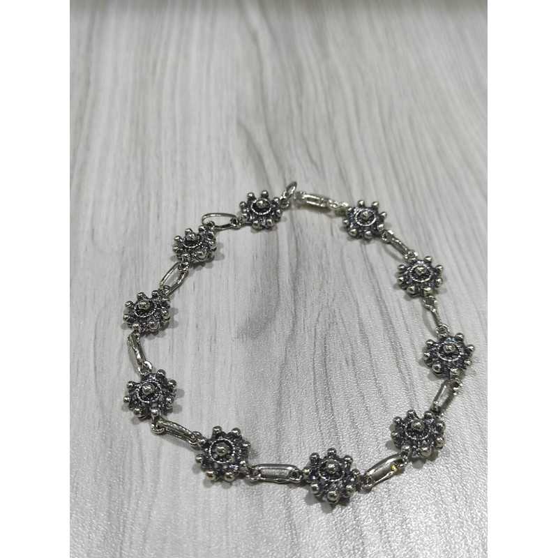 Pulsera Botón Charro Plata de Ley 004S-P10S | 56,13 € | Joyería Flores Pulsera Botón Charro Plata de Ley 004S-P10S | 56,13 € | Joyería Flores
