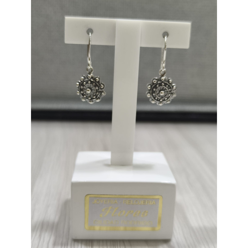 Pendientes largos botón charro en plata HP005-DK | 13,13 € | Joyería Flores