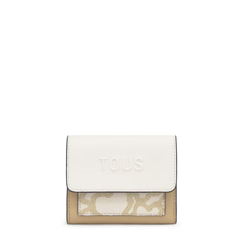 Cartera Tous Flap arena Kaos Icon 2002288001 | 89,00 € | Joyería Flores Cartera Tous Flap arena Kaos Icon 2002288001 | 89,00 € | Joyería Flores