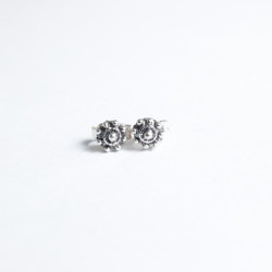 Pendientes Botón Charro en Plata de Ley 00 | 4,38 € | Joyería Flores