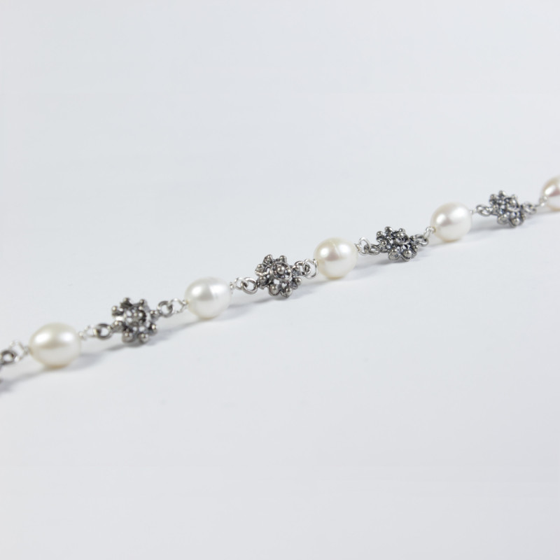 Pulsera botón charro con perlas en plata 001P-6-5 | 24,88 € | Joyería Flores Pulsera botón charro con perlas en plata 001P-6-5 | 24,88 € | Joyería Flores