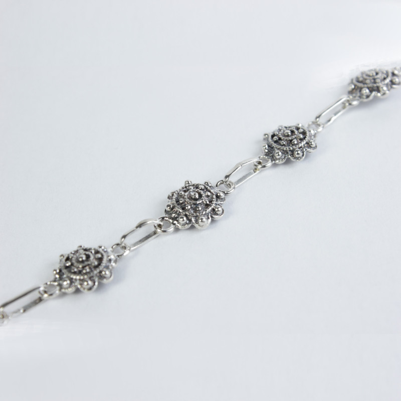 Pulsera botón charro en plata de ley 003D-P8S | 39,38 € | Joyería Flores Pulsera botón charro en plata de ley 003D-P8S | 39,38 € | Joyería Flores