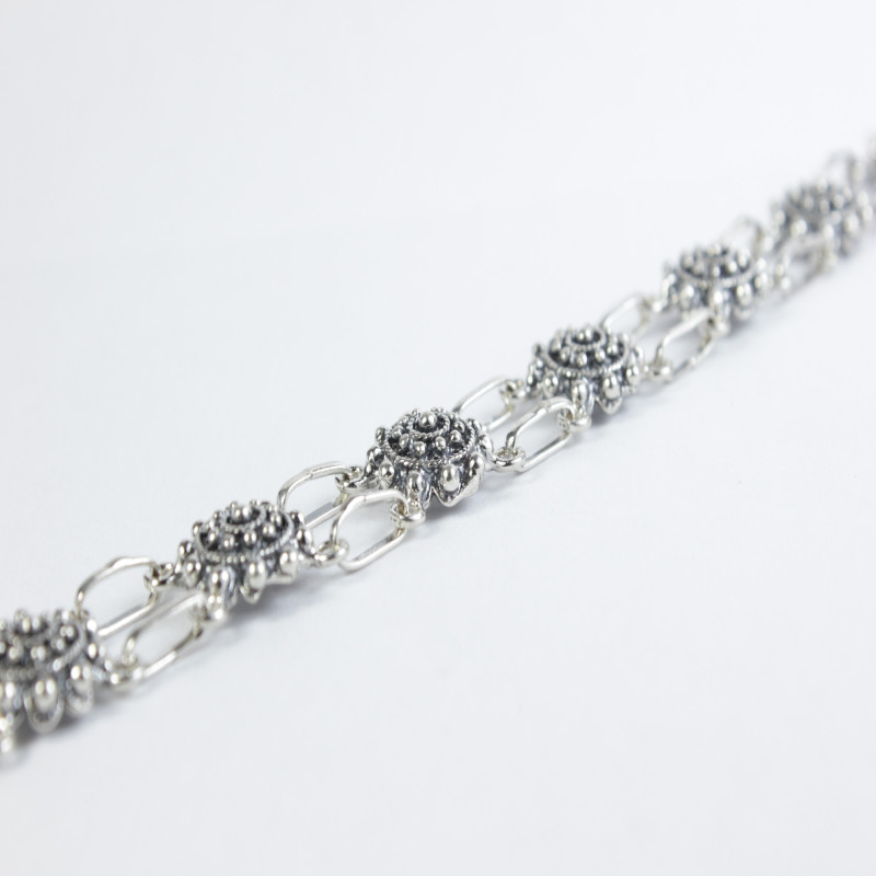 Pulsera botón charro en plata de ley 004D-P9D | 67,38 € | Joyería Flores Pulsera botón charro en plata de ley 004D-P9D | 67,38 € | Joyería Flores