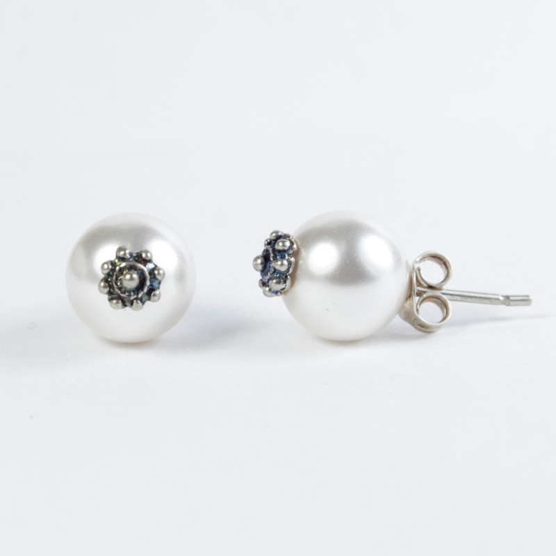 Pendientes Botón Charro Plata de Ley 00-PERLA-RED | 8,13 € | Joyería Flores Pendientes Botón Charro Plata de Ley 00-PERLA-RED | 8,13 € | Joyería Flores